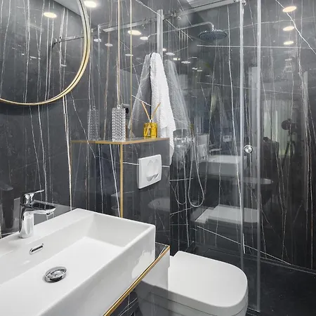 Будинок відпочинку Golden Shine *