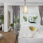 Golden Shine Σπίτι διακοπών Πόρετς