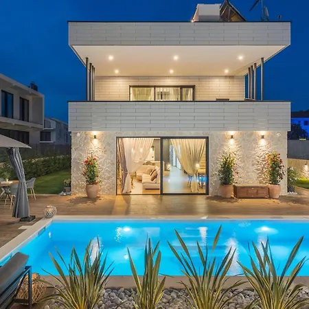 Vakantiehuis Golden Shine *