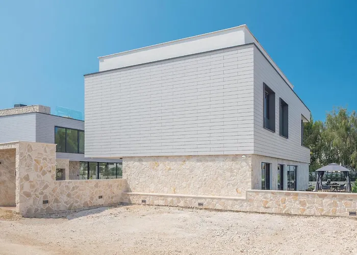 Golden Shine Дом отдыха Пореч